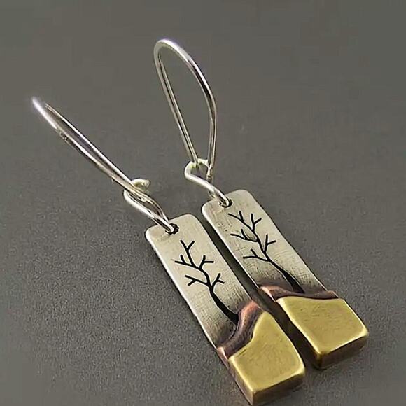 Dazzling Gold Silver Color Metal Geometry Square Leaf Dangle Earrings for Women - Picture 1 of 10